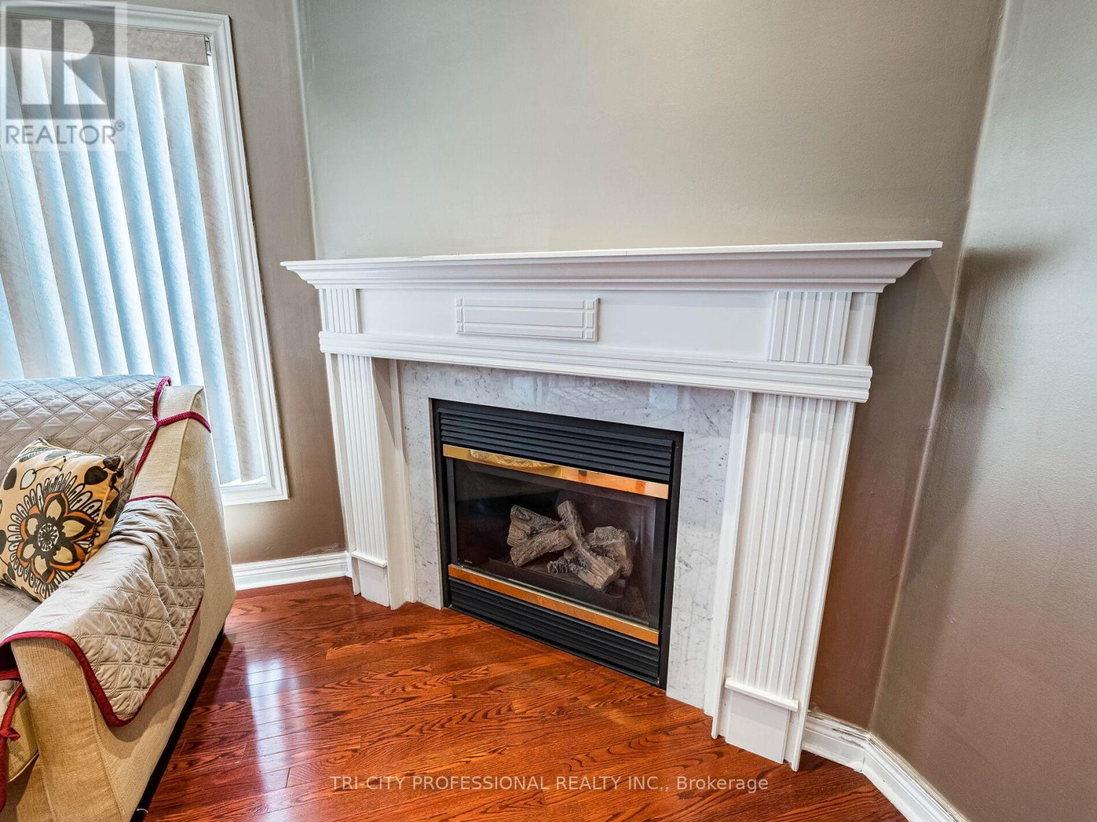 26 Tangleridge Boulevard, Brampton (Sandringham-Wellington), Ontario  L6R 2X5 - Photo 11 - W12415909