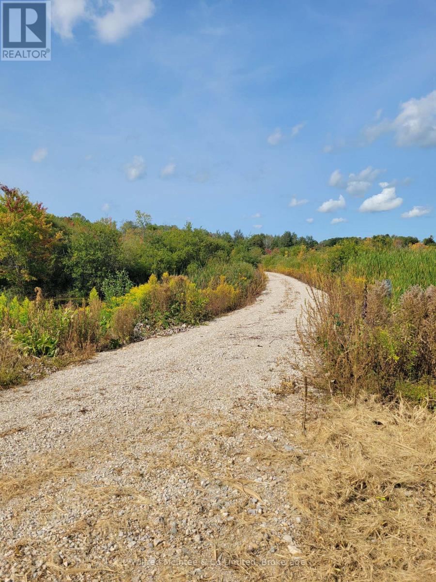 316900 Hwy 6, Chatsworth, Ontario  N0H 1G0 - Photo 19 - X12411651
