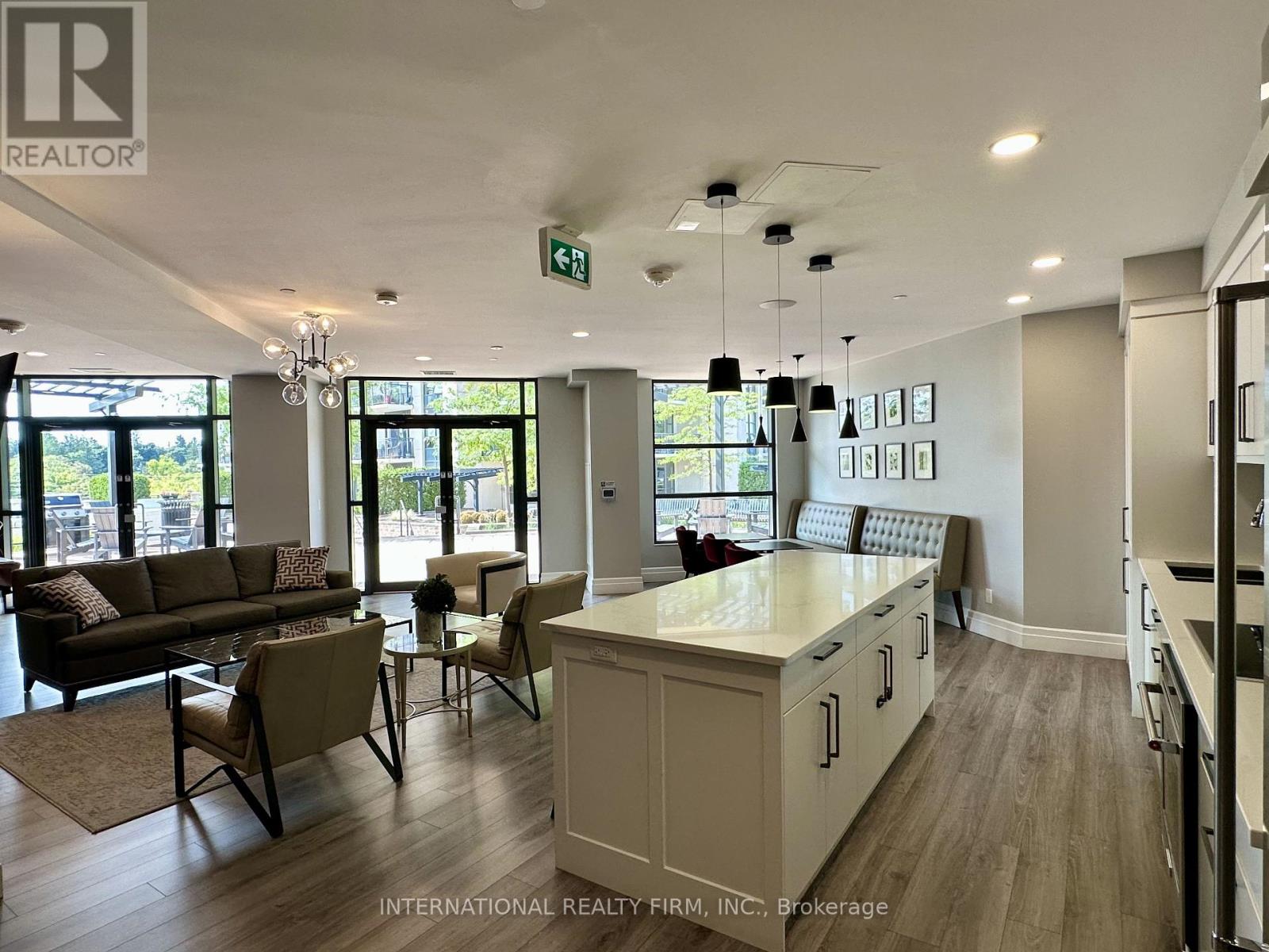 155 Caroline Street S, Waterloo, Ontario  N2L 0J8 - Photo 43 - X12415768