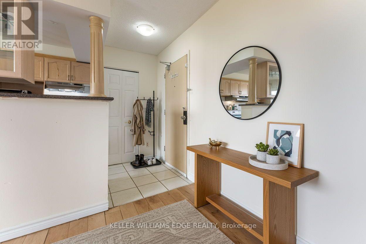 802 - 851 Queenston Road, Hamilton, Ontario  L8G 1B4 - Photo 4 - X12415813