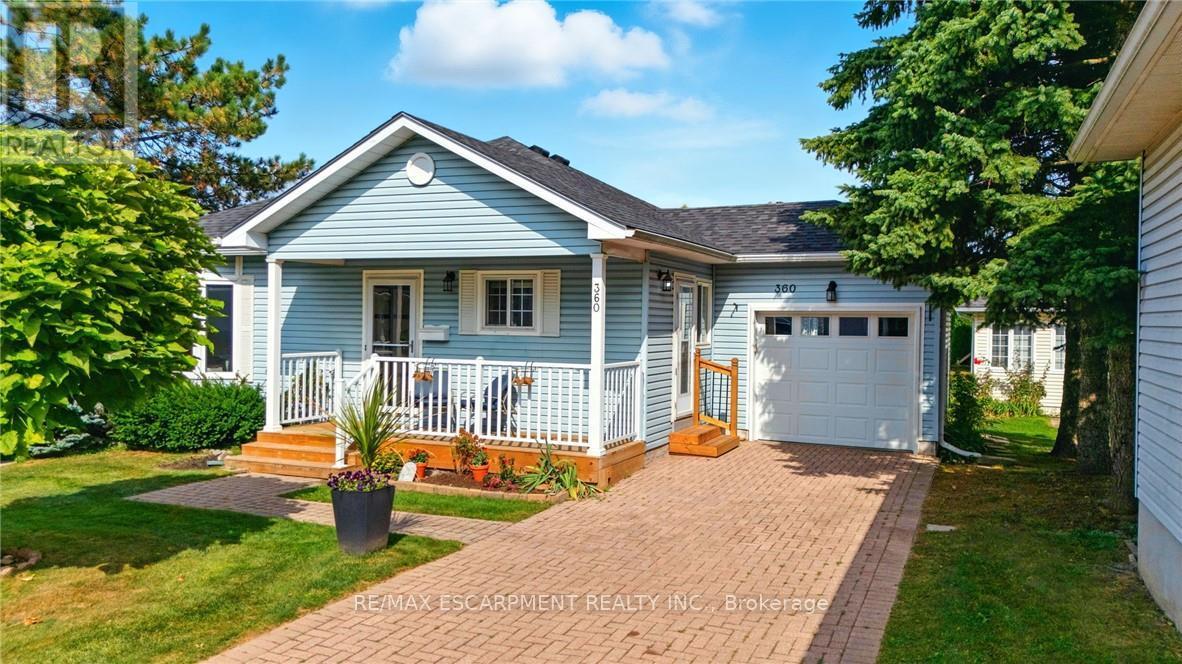 360 SILVERBIRCH BOULEVARD, Hamilton, Ontario