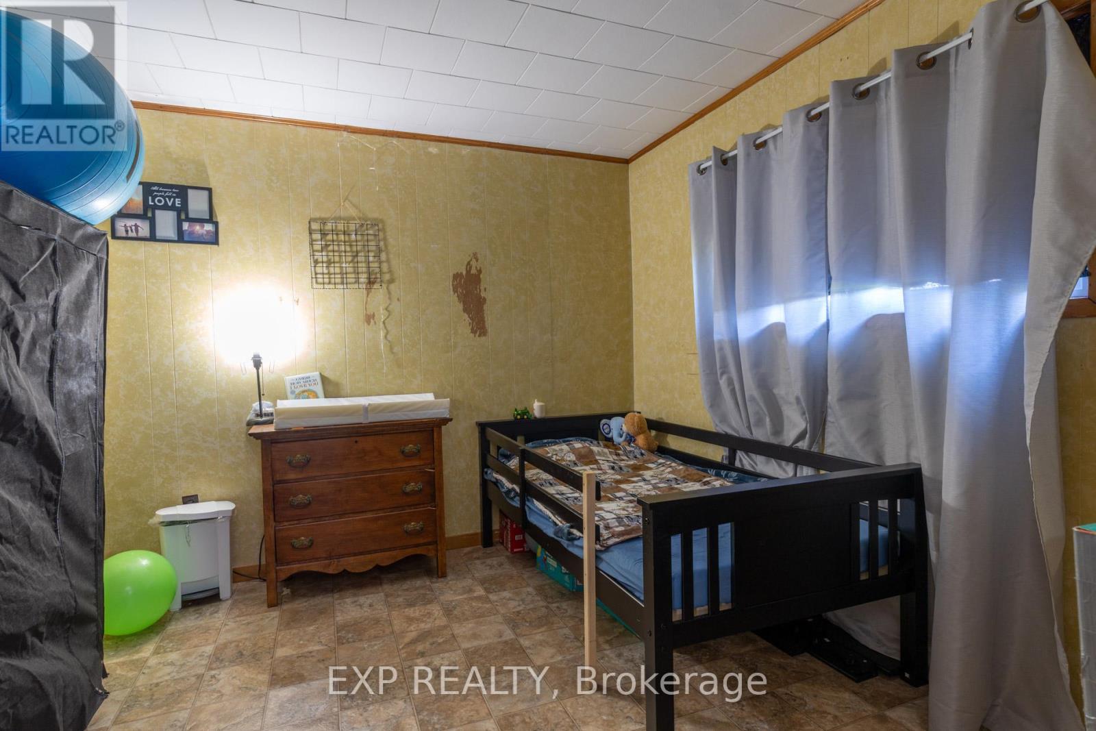 926 Fairground Road, Norfolk, Ontario  N0E 1G0 - Photo 11 - X12415920