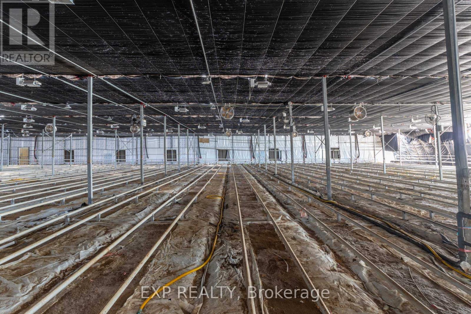 926 Fairground Road, Norfolk, Ontario  N0E 1G0 - Photo 36 - X12415920