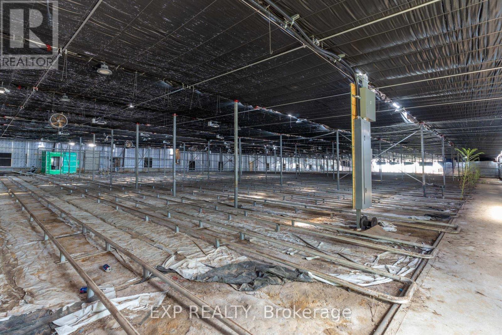 926 Fairground Road, Norfolk, Ontario  N0E 1G0 - Photo 35 - X12415921
