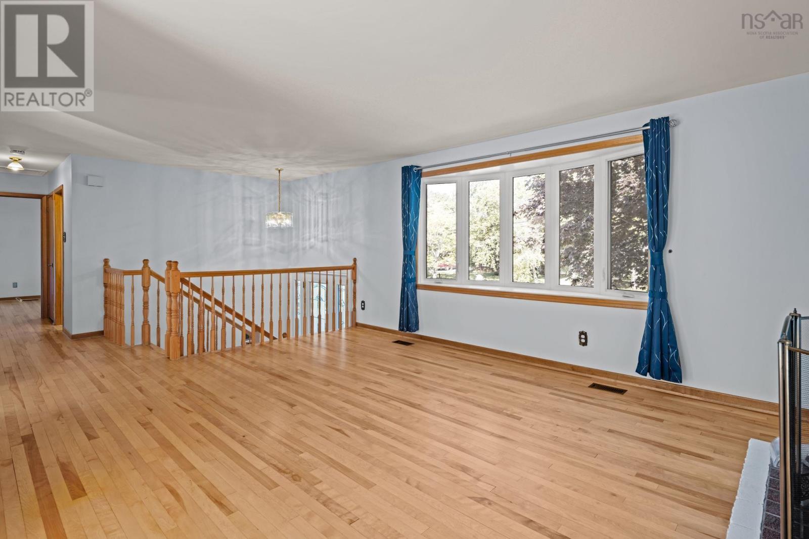 19 Gourok Avenue, Halifax, Nova Scotia  B2X 2B1 - Photo 4 - 202523837