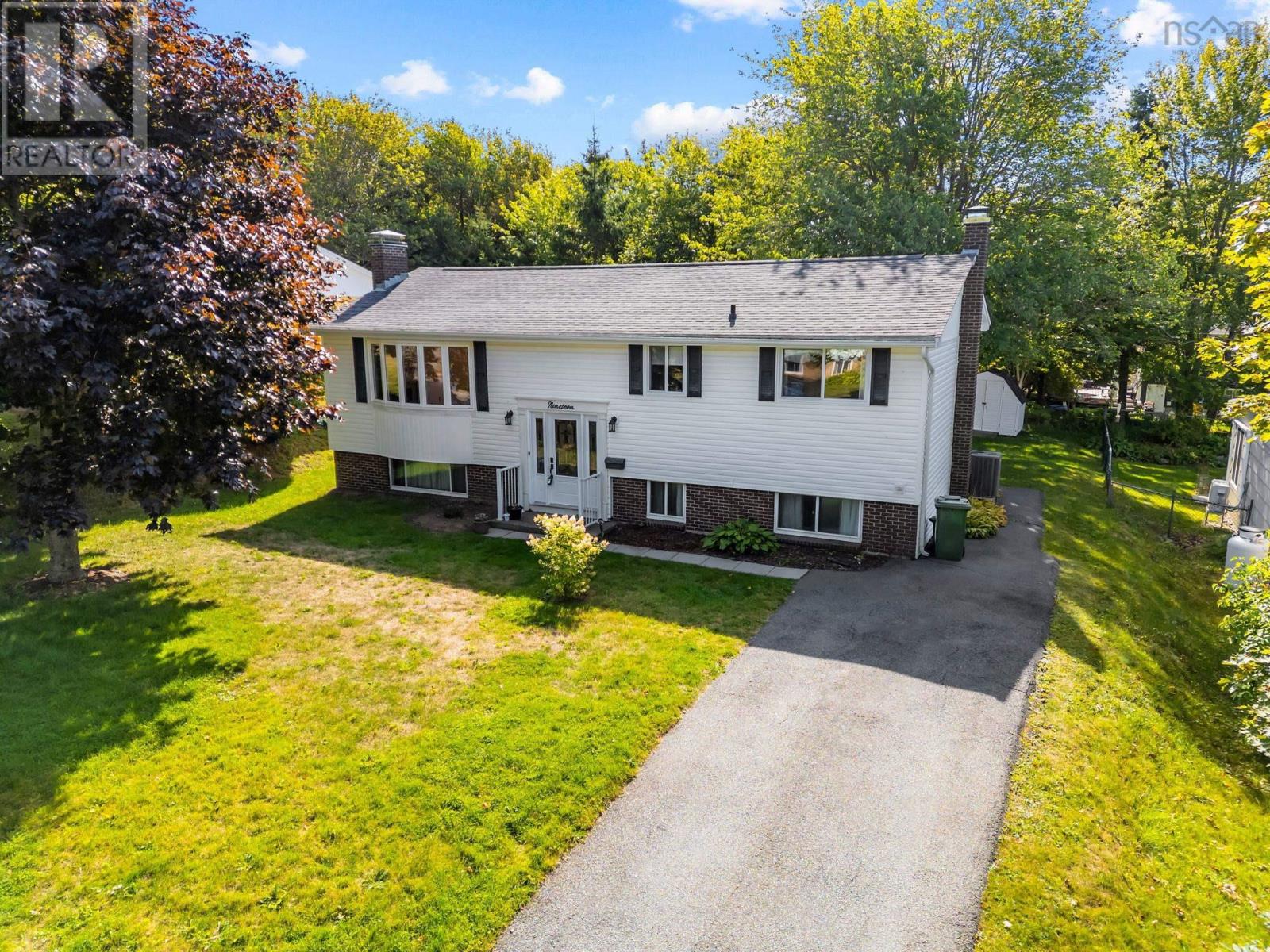 19 Gourok Avenue, Halifax, Nova Scotia  B2X 2B1 - Photo 30 - 202523837