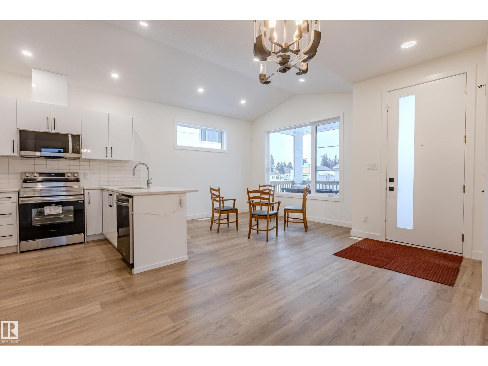 4921 50 Av, Legal, Alberta  T0G 1L0 - Photo 2 - E4441158