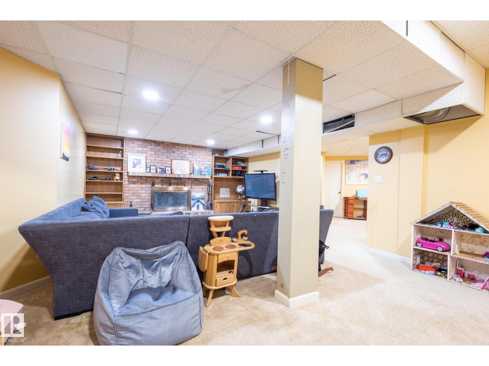 410 Olsen Cl Nw, Edmonton, Alberta  T6R 1L2 - Photo 41 - E4458625