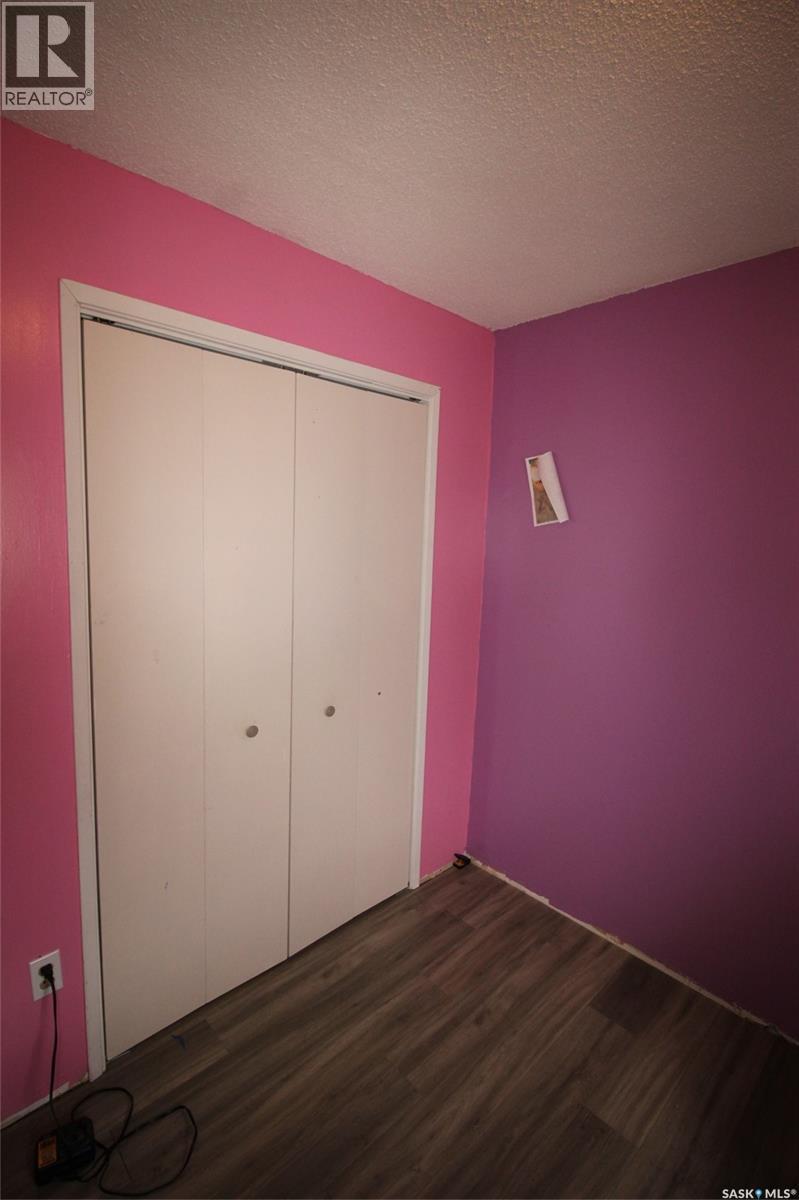 138 Redcoat Drive, Eastend, Saskatchewan  S0N 0T0 - Photo 12 - SK018841