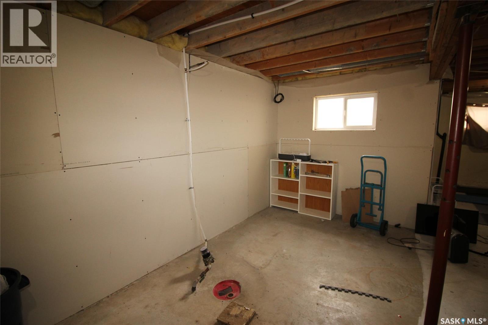 138 Redcoat Drive, Eastend, Saskatchewan  S0N 0T0 - Photo 14 - SK018841