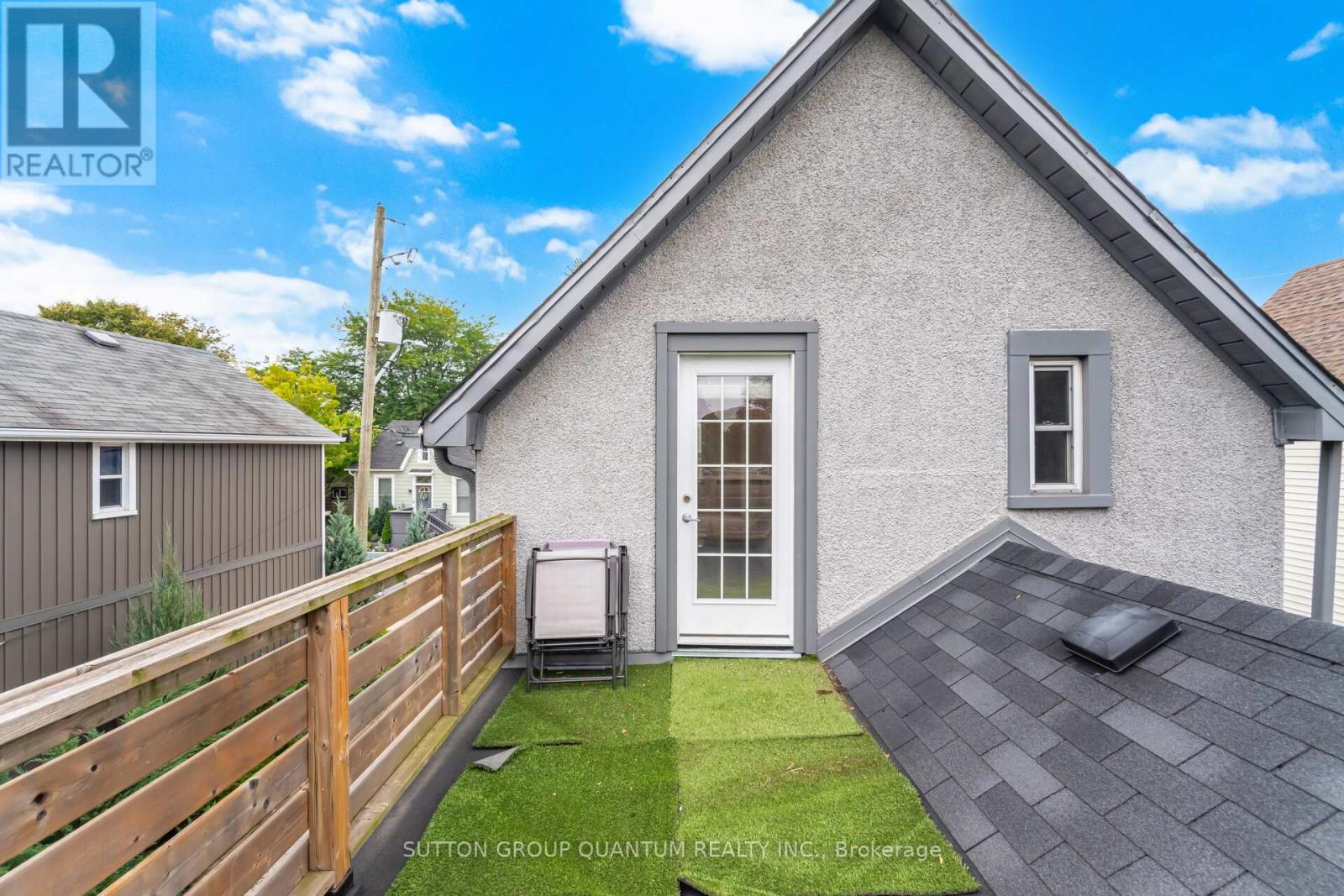 43 Woodbine Crescent E, Hamilton, Ontario  L5H 4K8 - Photo 24 - X12415669