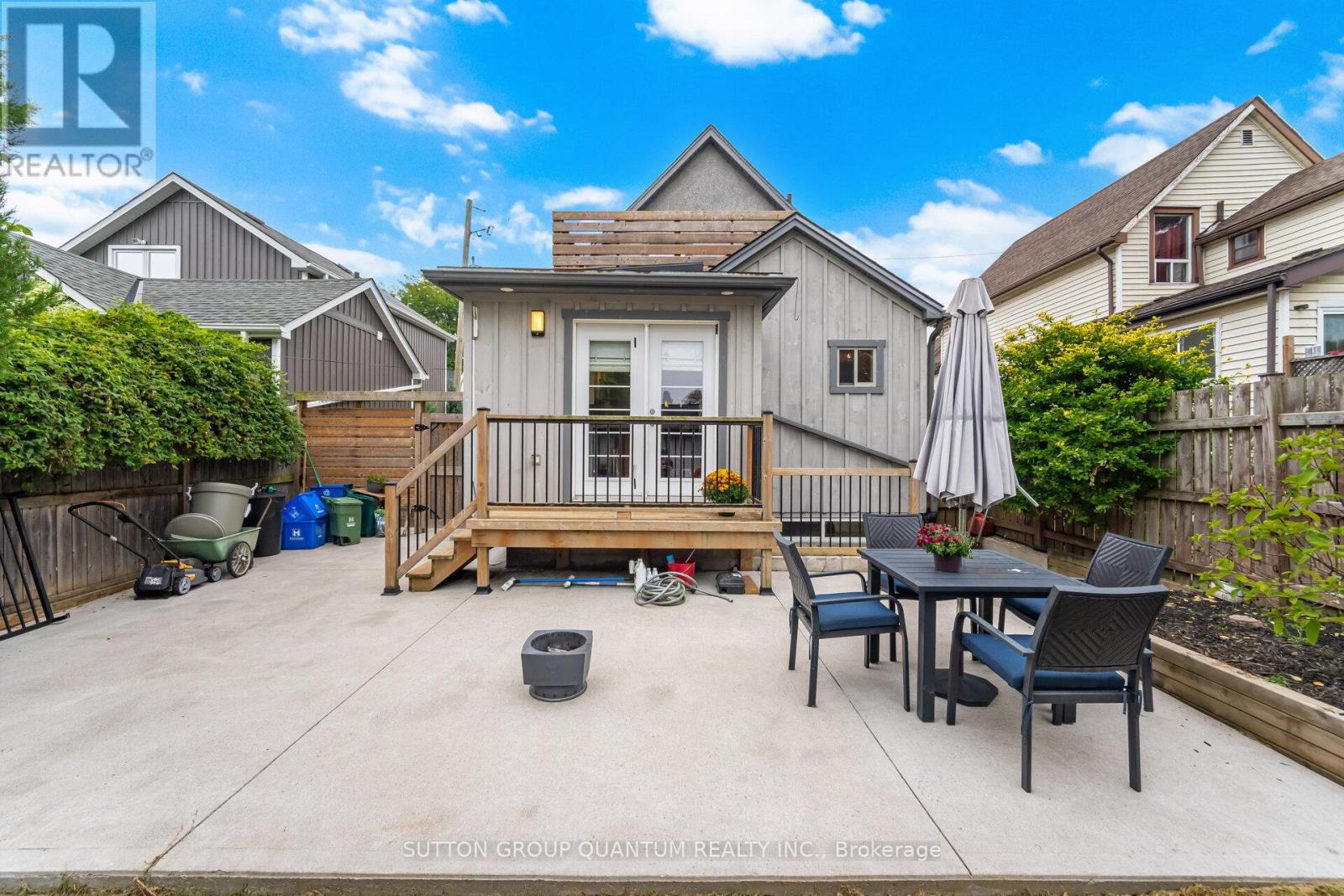43 Woodbine Crescent E, Hamilton, Ontario  L5H 4K8 - Photo 40 - X12415669