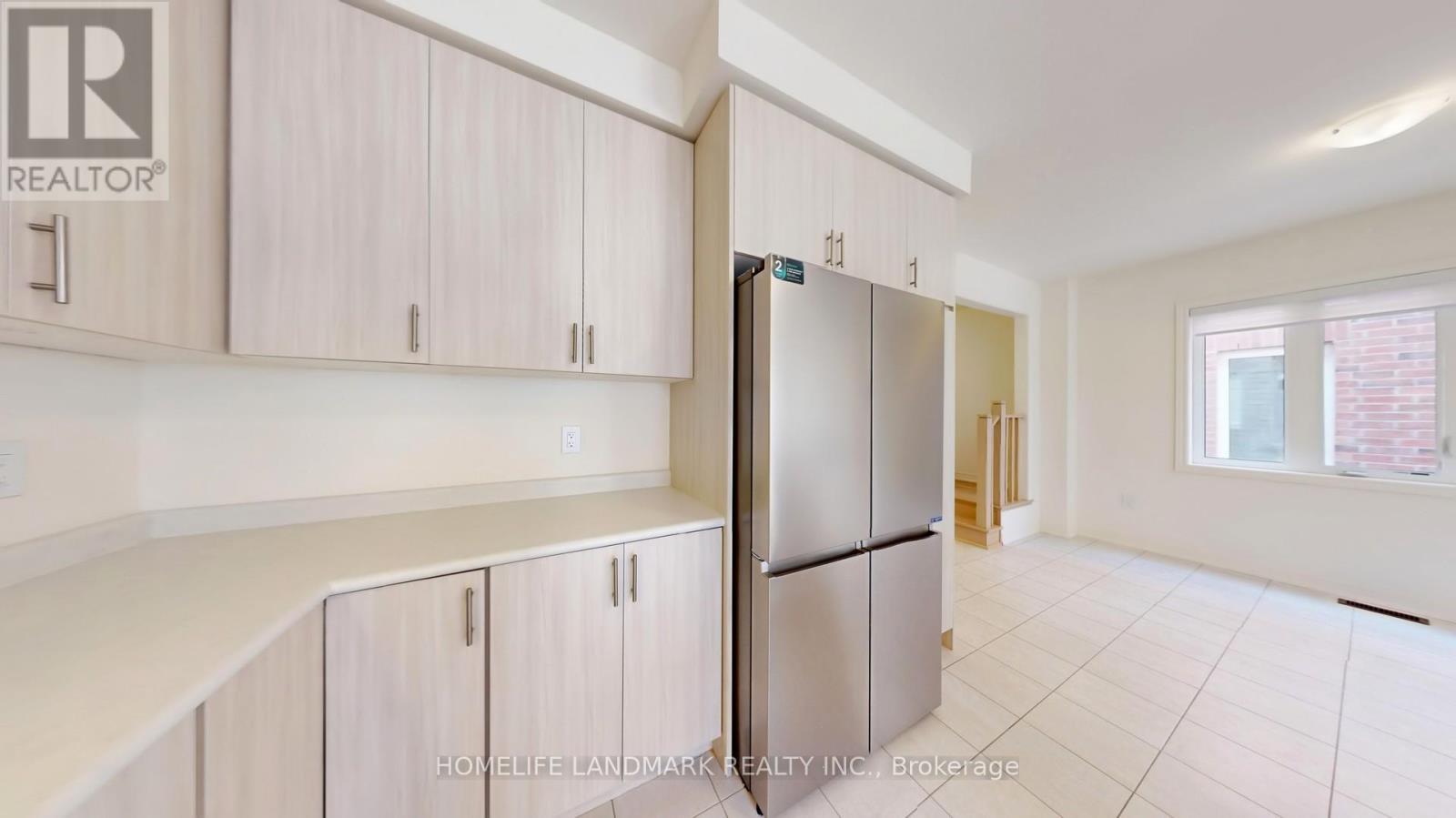 3183 Crystal Drive, Oakville, Ontario  L6M 0W8 - Photo 19 - W12350683