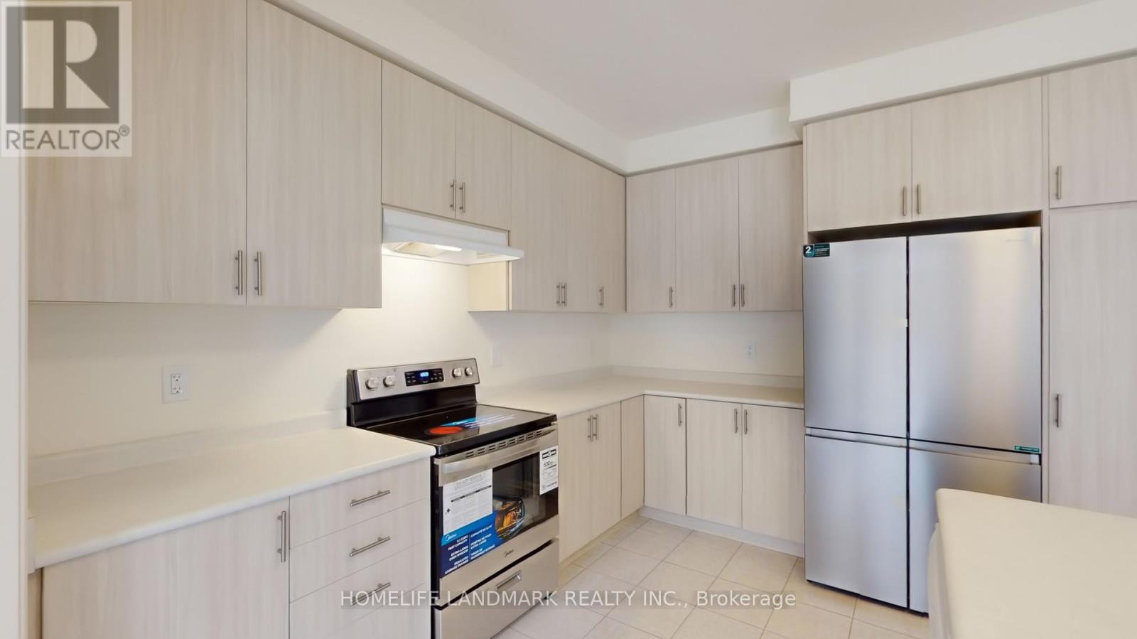 3183 Crystal Drive, Oakville, Ontario  L6M 0W8 - Photo 20 - W12350683