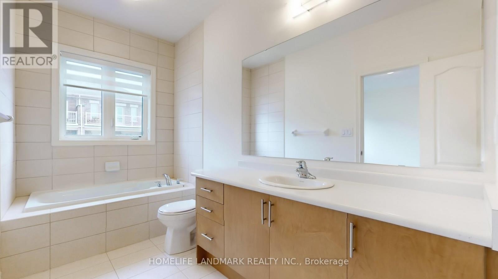 3183 Crystal Drive, Oakville, Ontario  L6M 0W8 - Photo 34 - W12350683