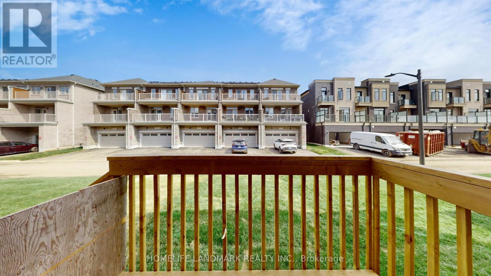3183 Crystal Drive, Oakville, Ontario  L6M 0W8 - Photo 47 - W12350683