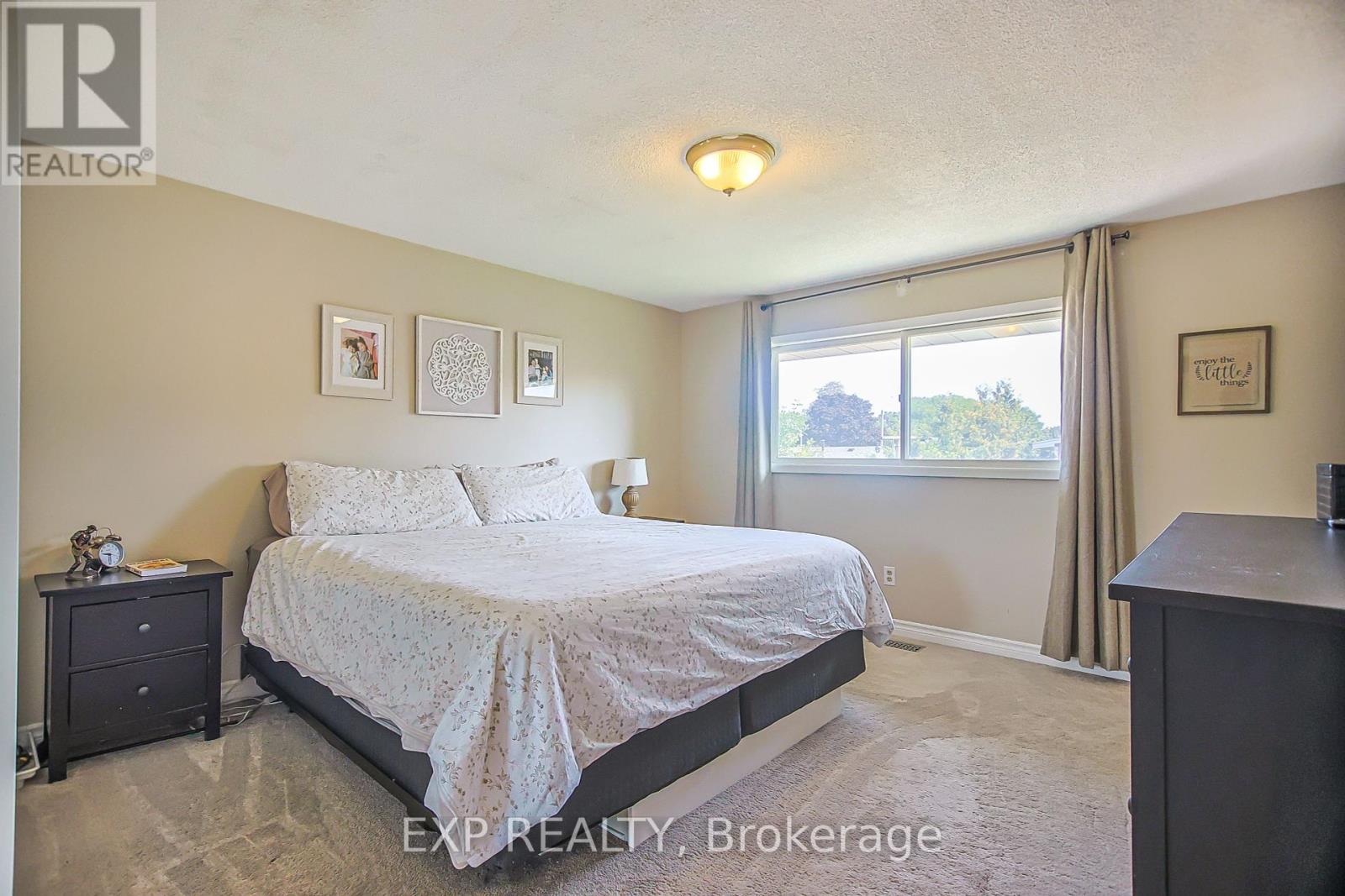 62 Owen Place, Hamilton (Greenford), Ontario  L8G 2H2 - Photo 35 - X12387073