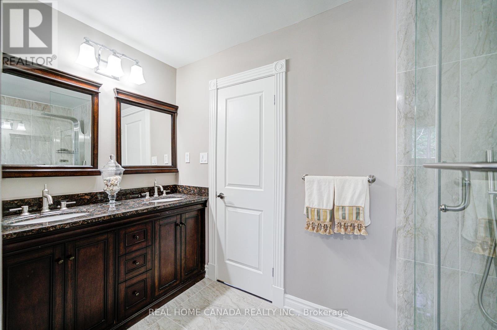 1690 Carrington Road, Mississauga, Ontario  L5M 2K2 - Photo 31 - W12414118