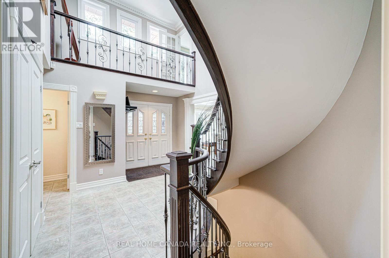 1690 Carrington Road, Mississauga, Ontario  L5M 2K2 - Photo 15 - W12414118