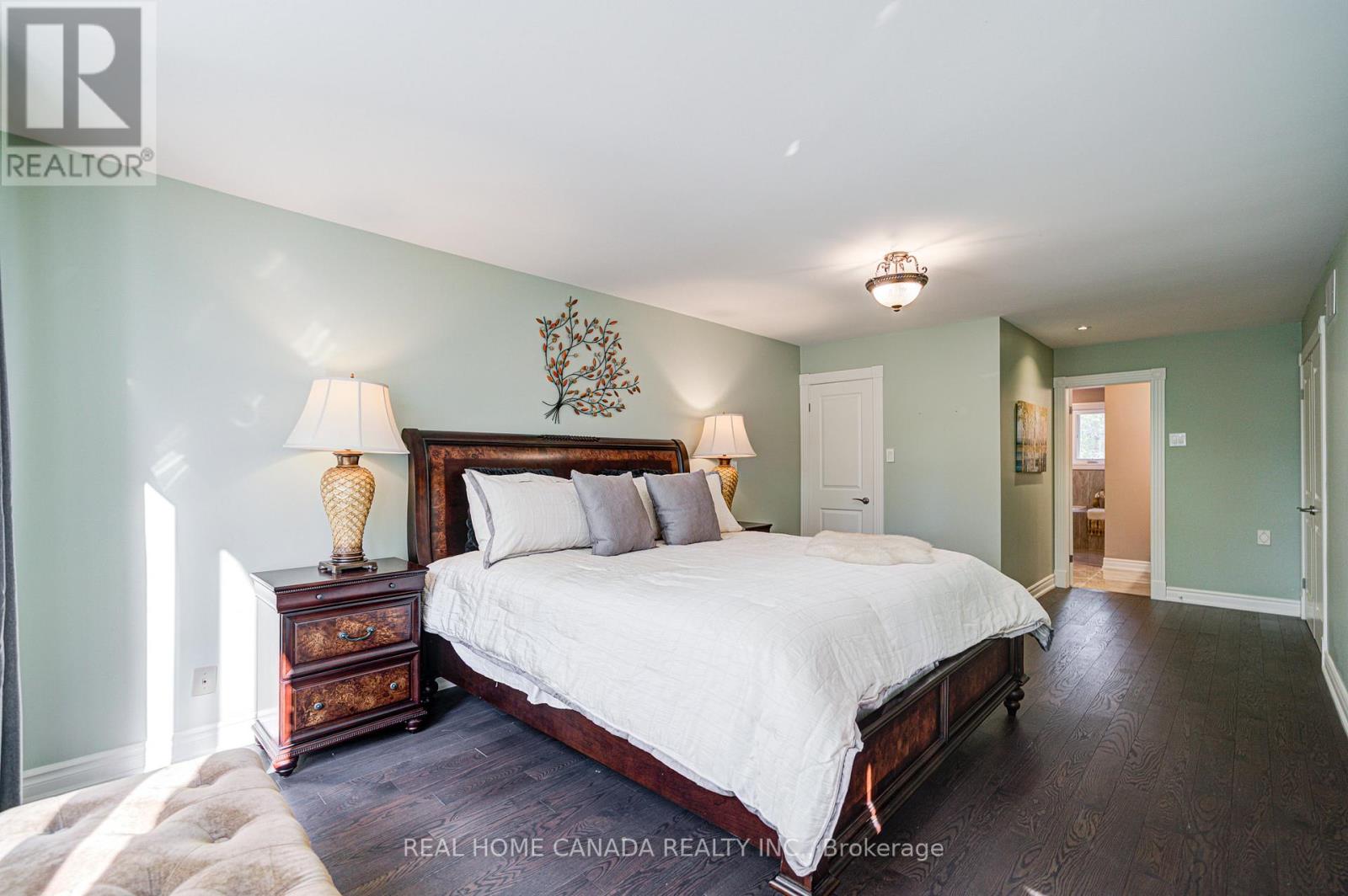1690 Carrington Road, Mississauga, Ontario  L5M 2K2 - Photo 28 - W12414118