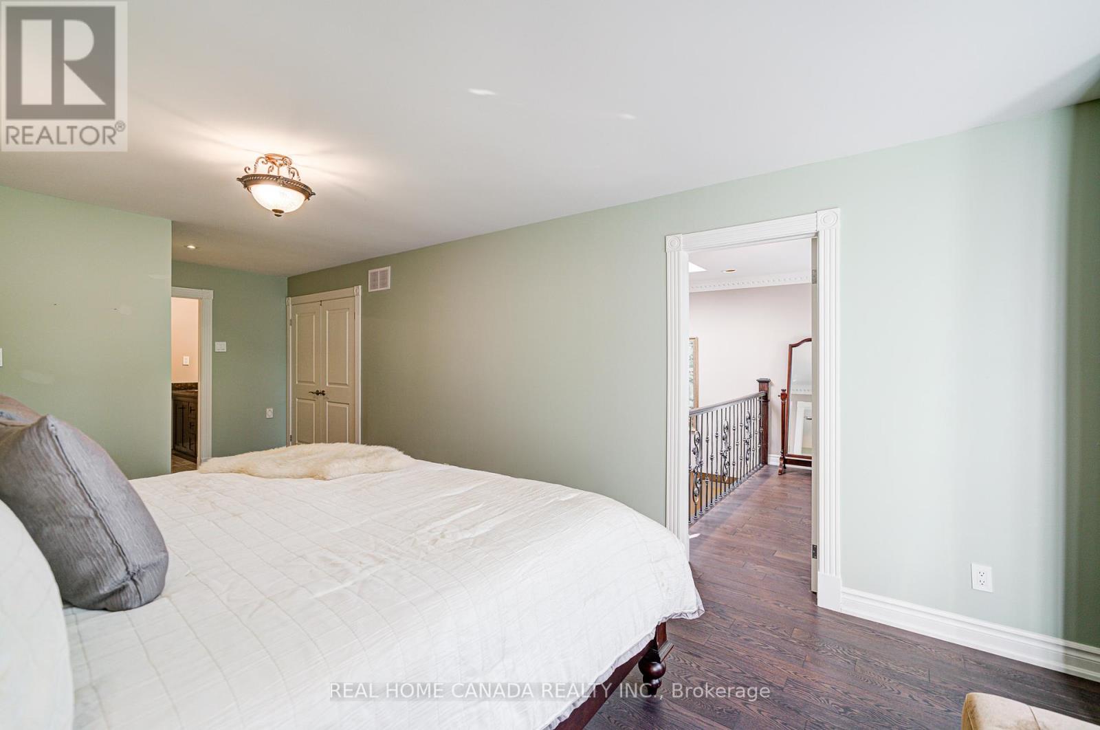 1690 Carrington Road, Mississauga, Ontario  L5M 2K2 - Photo 29 - W12414118