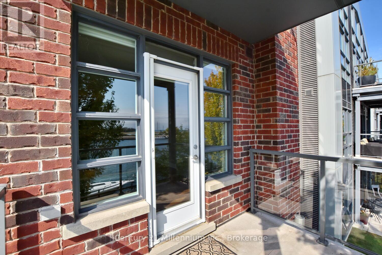 208 - 1 Shipyard Lane, Collingwood, Ontario  L9Y 0W2 - Photo 25 - S12416086
