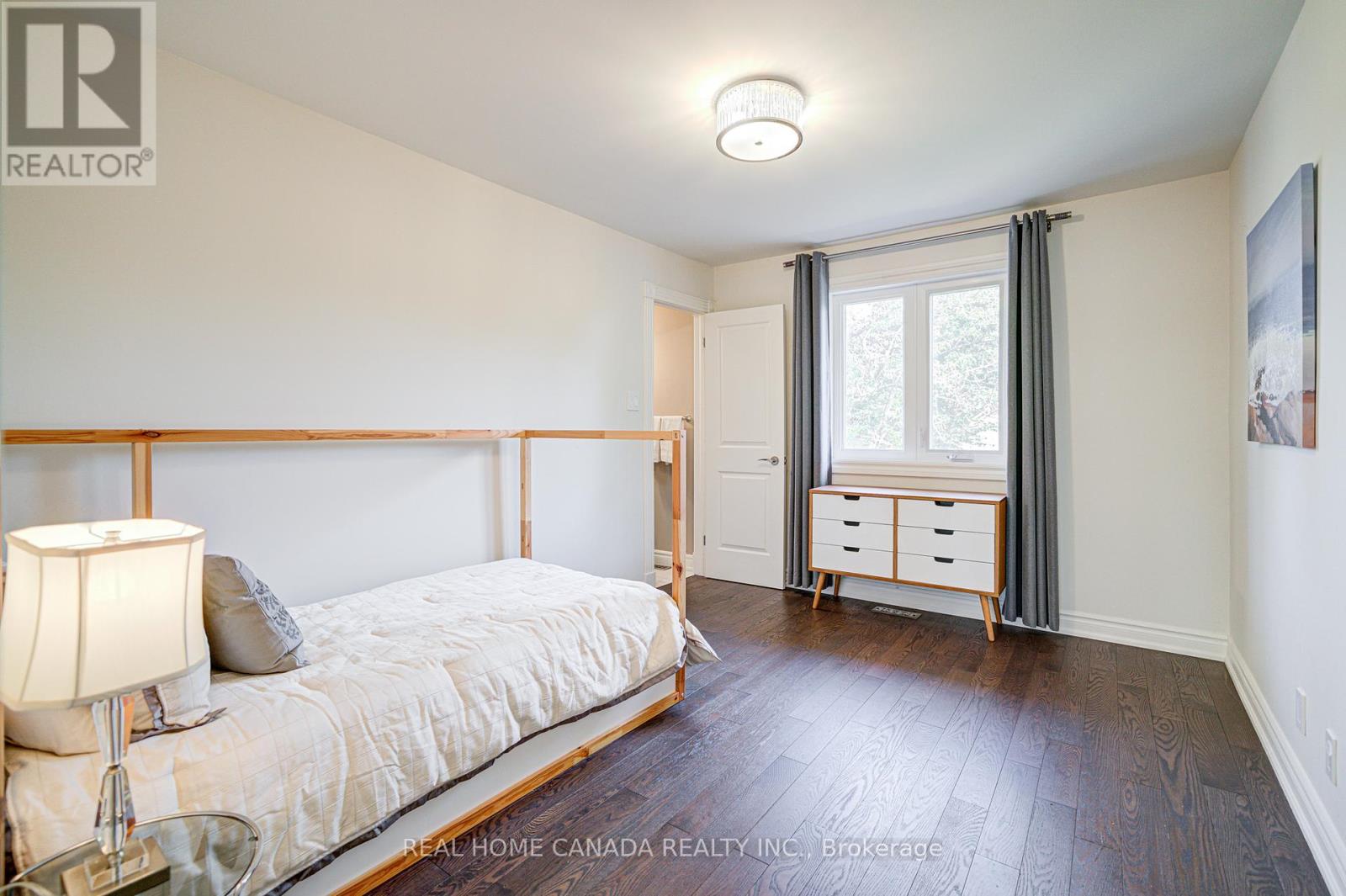 1690 Carrington Road, Mississauga, Ontario  L5M 2K2 - Photo 37 - W12414118