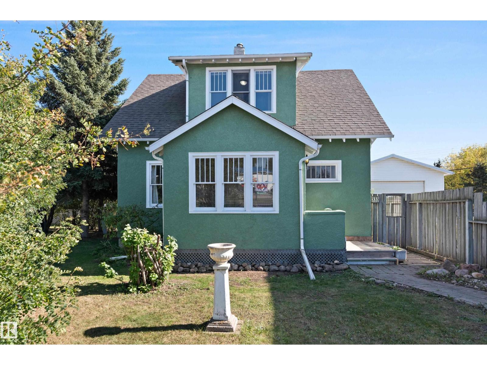 333 WHITE EARTH EARTH ST, Smoky Lake Town, Alberta
