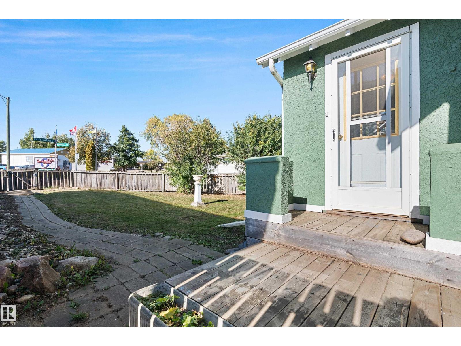 333 White Earth Earth St, Smoky Lake Town, Alberta  T0A 3C0 - Photo 4 - E4458500