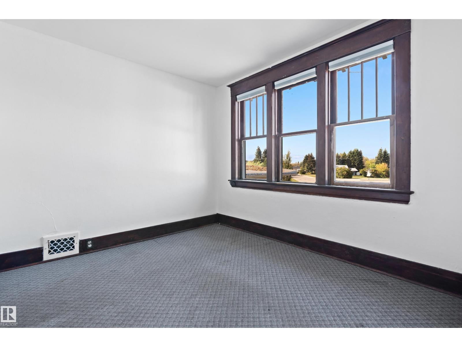 333 White Earth Earth St, Smoky Lake Town, Alberta  T0A 3C0 - Photo 32 - E4458500