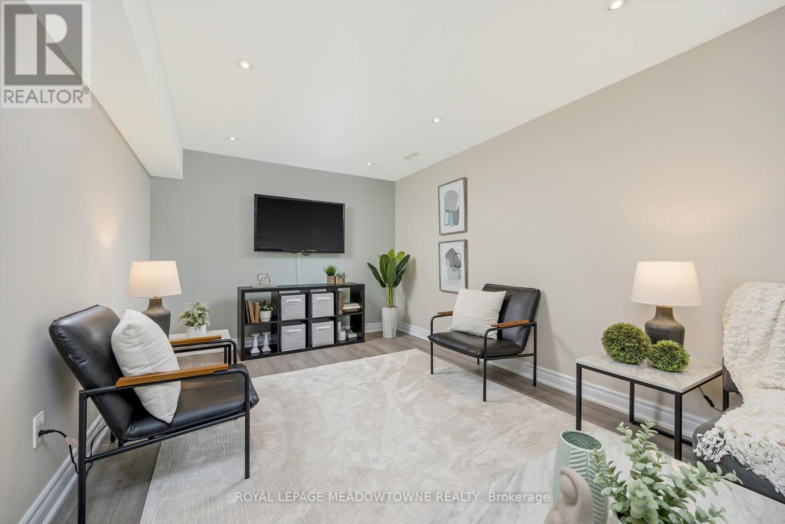 324 Severn Drive, Guelph, Ontario  N1E 0E9 - Photo 30 - X12415899