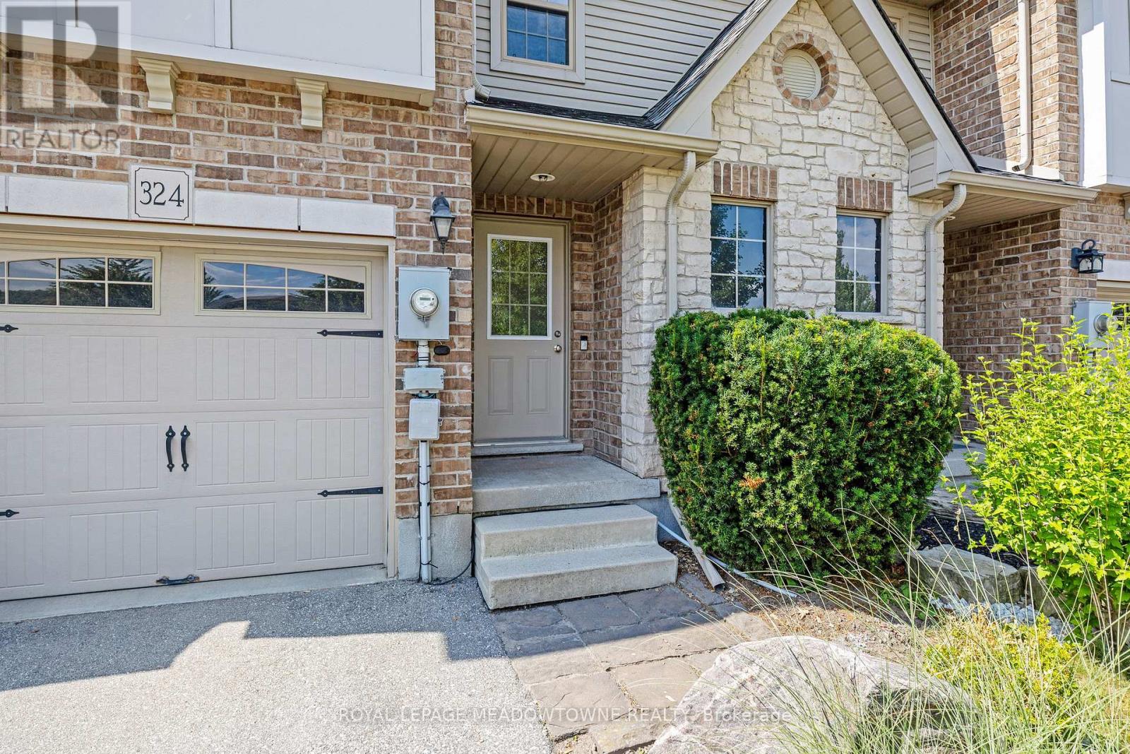324 Severn Drive, Guelph, Ontario  N1E 0E9 - Photo 3 - X12415899