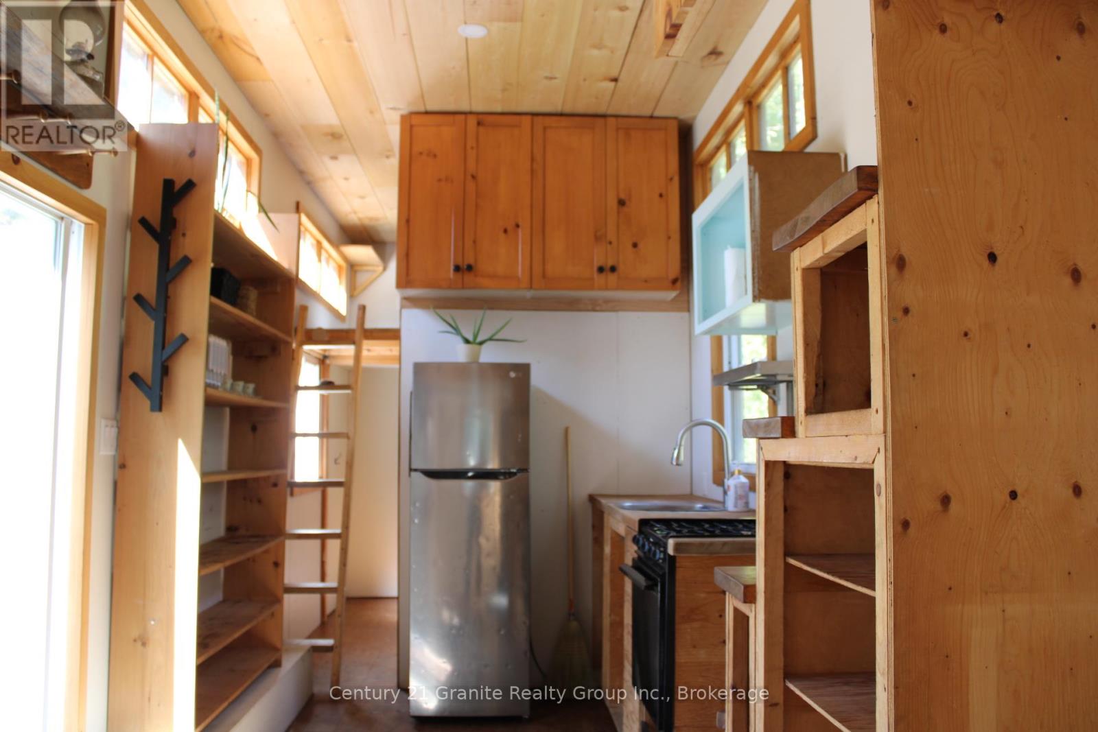 1295 Binscarth Trail, Dysart Et Al, Ontario  K0M 1S0 - Photo 14 - X12416068