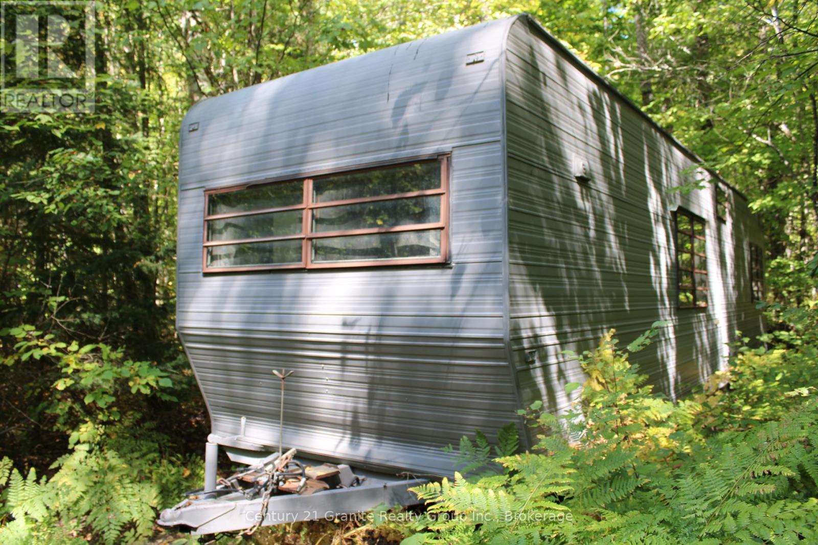 1295 Binscarth Trail, Dysart Et Al, Ontario  K0M 1S0 - Photo 40 - X12416068