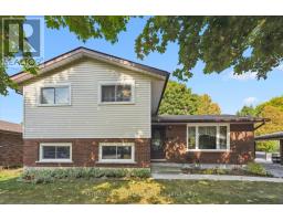 33 Hastings Boulevard, Guelph (Grange Road), Ca