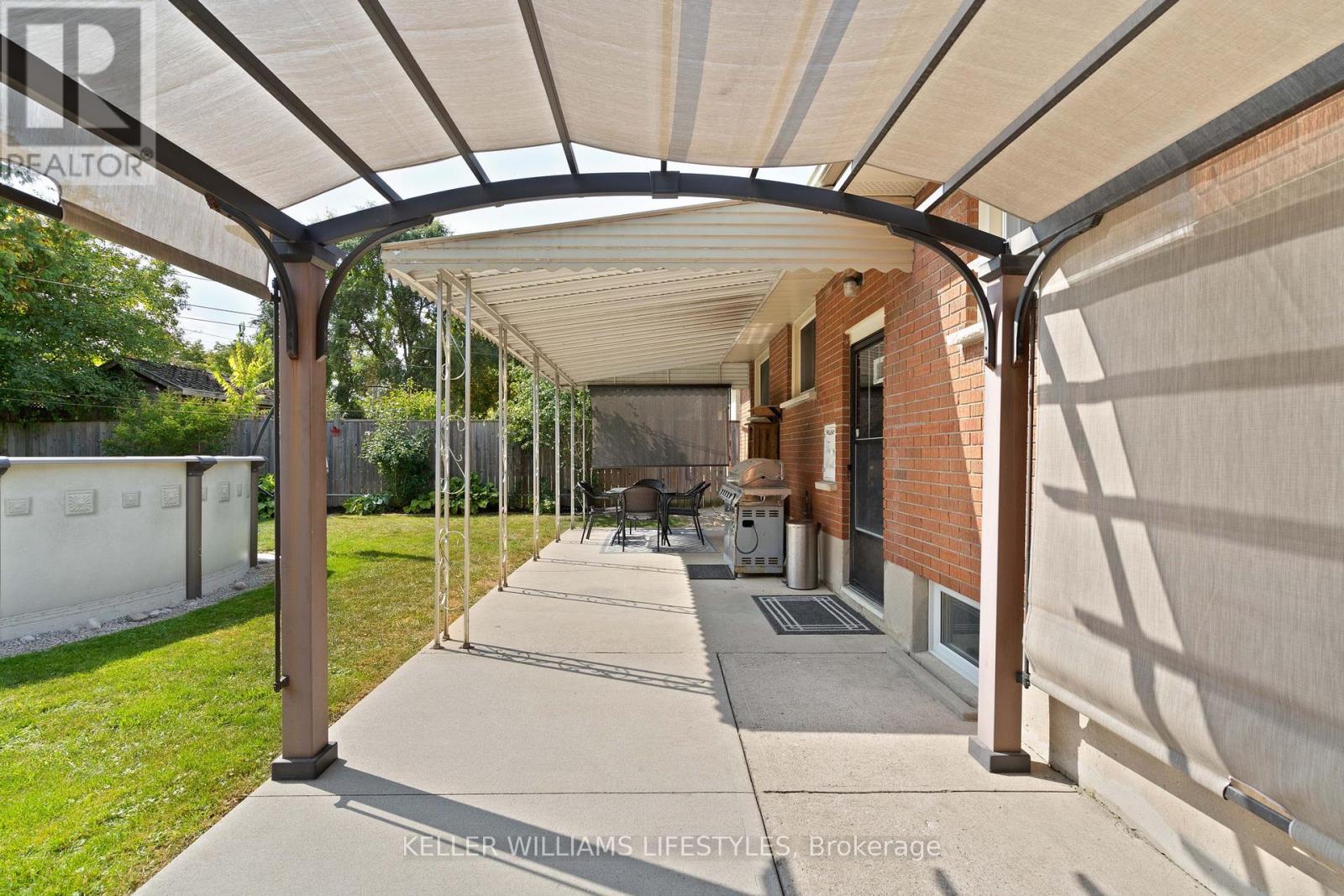 205 Gladman Avenue, London South, Ontario  N6J 1X6 - Photo 40 - X12416007