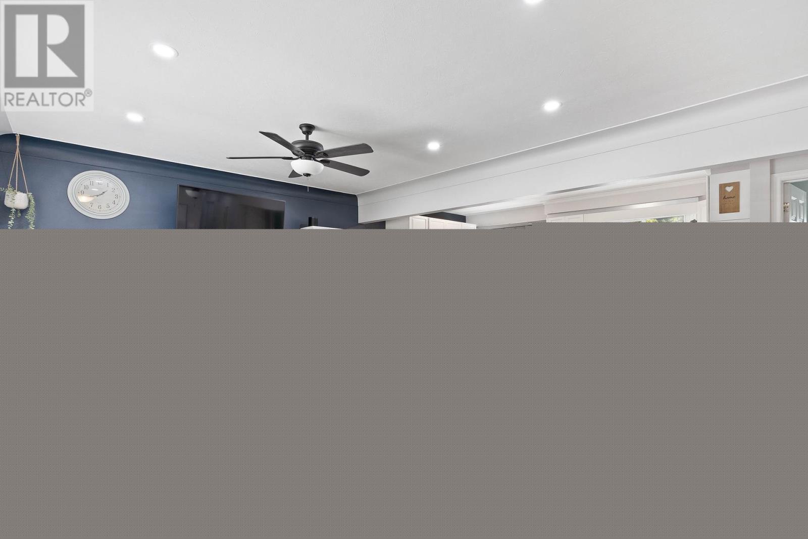 205 Gladman Avenue, London South, Ontario  N6J 1X6 - Photo 6 - X12416007