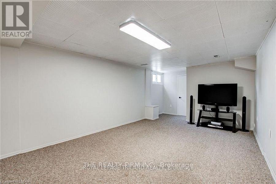 Lower - 130 Appel Street, London East, Ontario  N5Y 1R4 - Photo 11 - X12416093