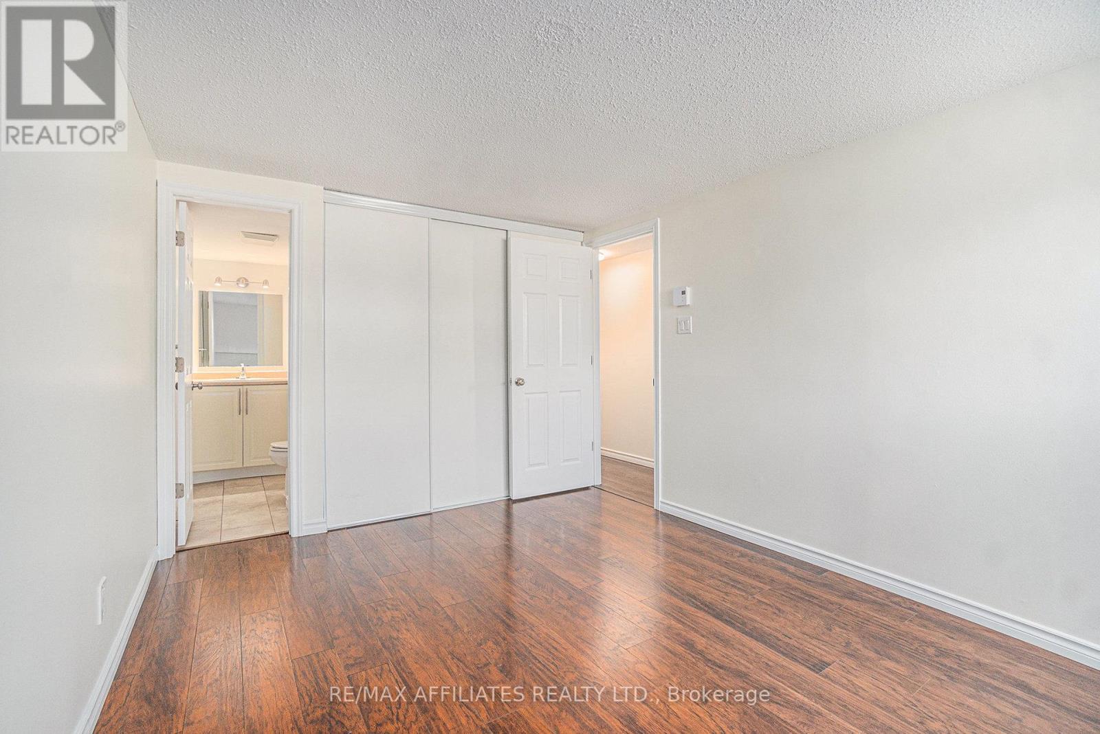 114 - 6532 Bilberry Drive, Ottawa, Ontario  K1C 4N9 - Photo 13 - X12415994