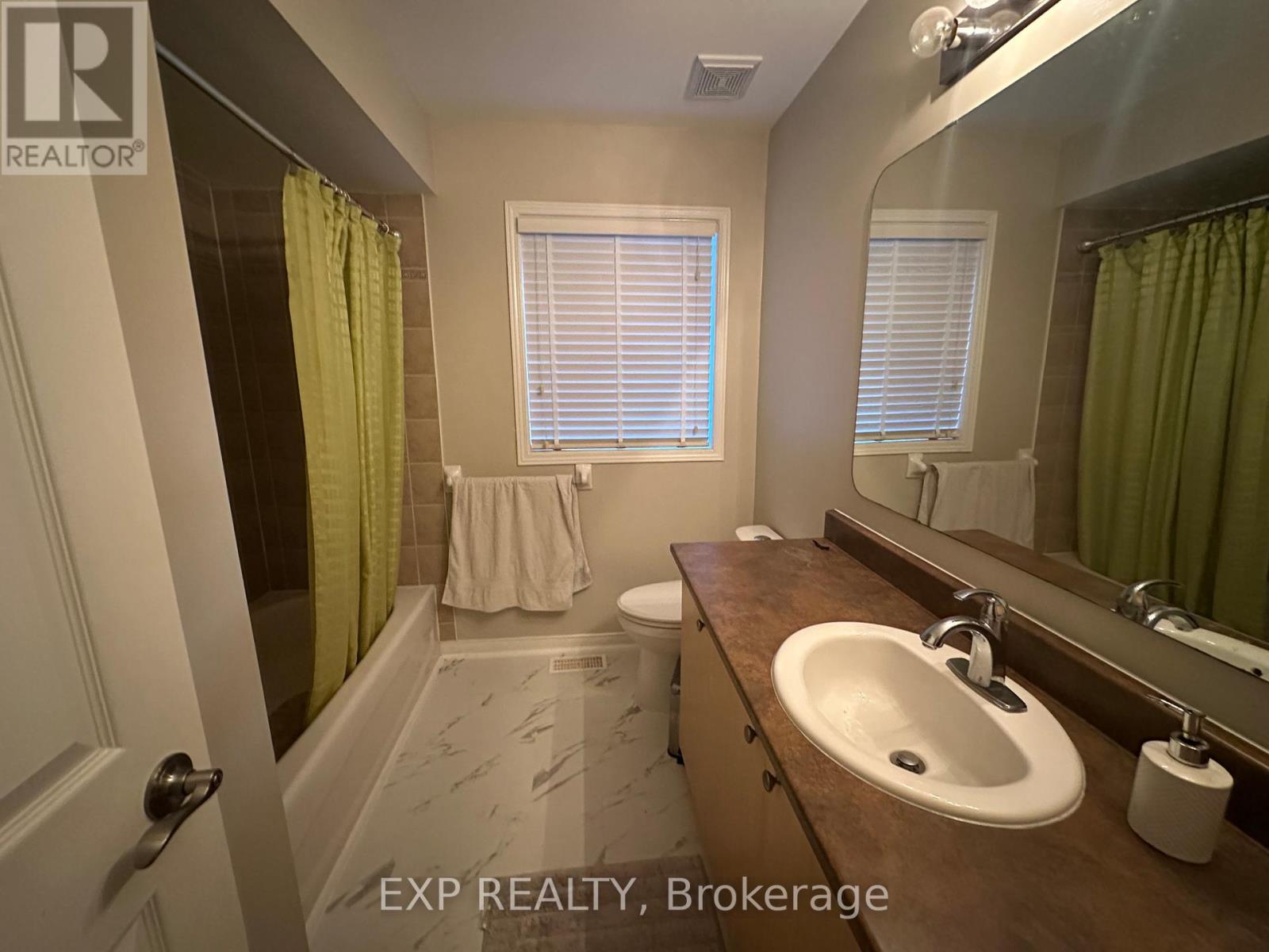 272 Claridge Drive, Ottawa, Ontario  K2J 5B9 - Photo 7 - X12416024