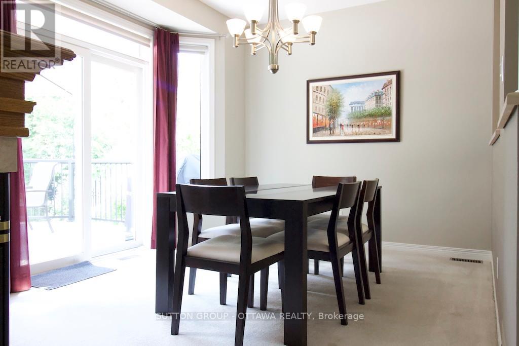 18 Sirocco Crescent, Ottawa, Ontario  K2S 1Z7 - Photo 12 - X12416080