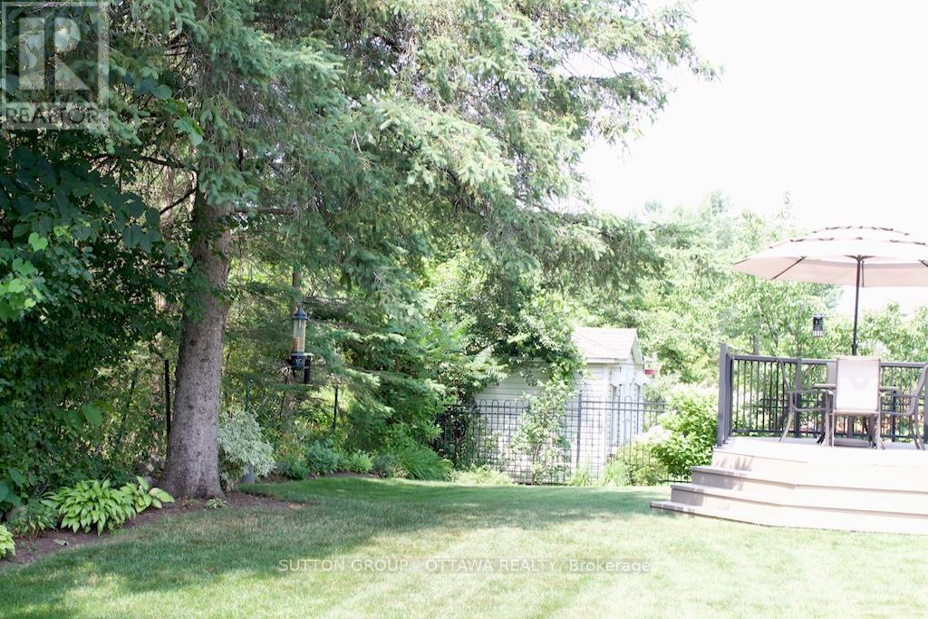 18 Sirocco Crescent, Ottawa, Ontario  K2S 1Z7 - Photo 31 - X12416080