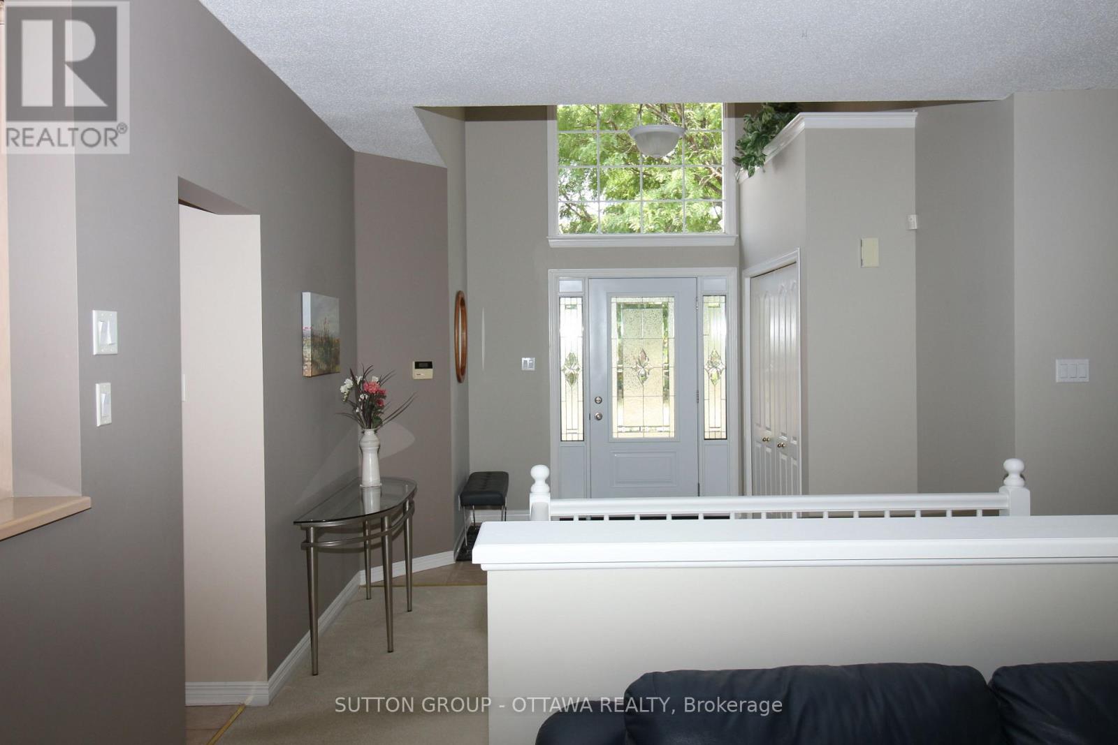 18 Sirocco Crescent, Ottawa, Ontario  K2S 1Z7 - Photo 7 - X12416080