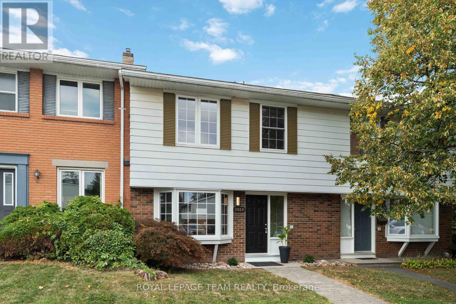 2664 Draper Avenue, Ottawa, Ontario  K2H 6Z9 - Photo 2 - X12416104