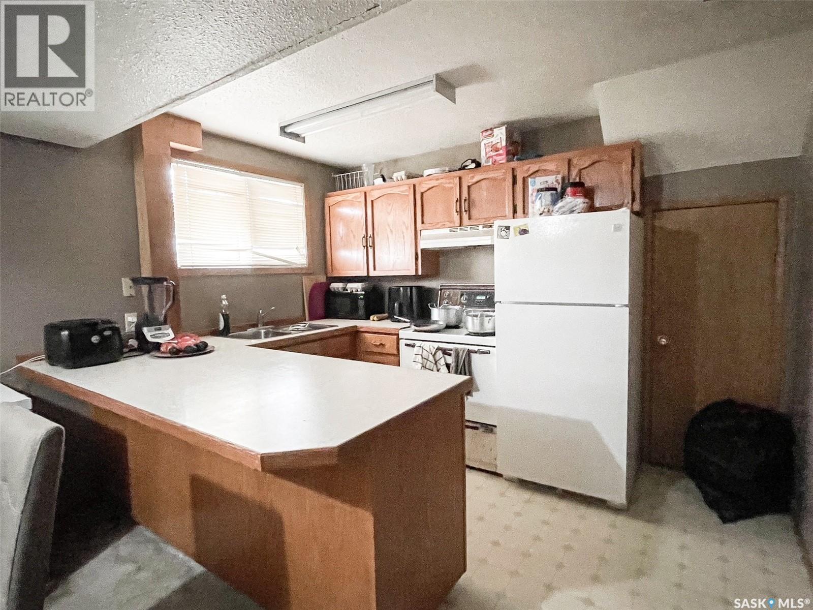 516 5th Avenue W, Meadow Lake, Saskatchewan  S9X 1A9 - Photo 14 - SK013322