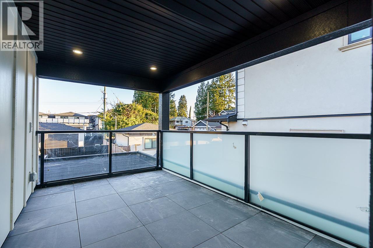 8018 19th Avenue, Burnaby, British Columbia  V3N 1G3 - Photo 31 - R3050093