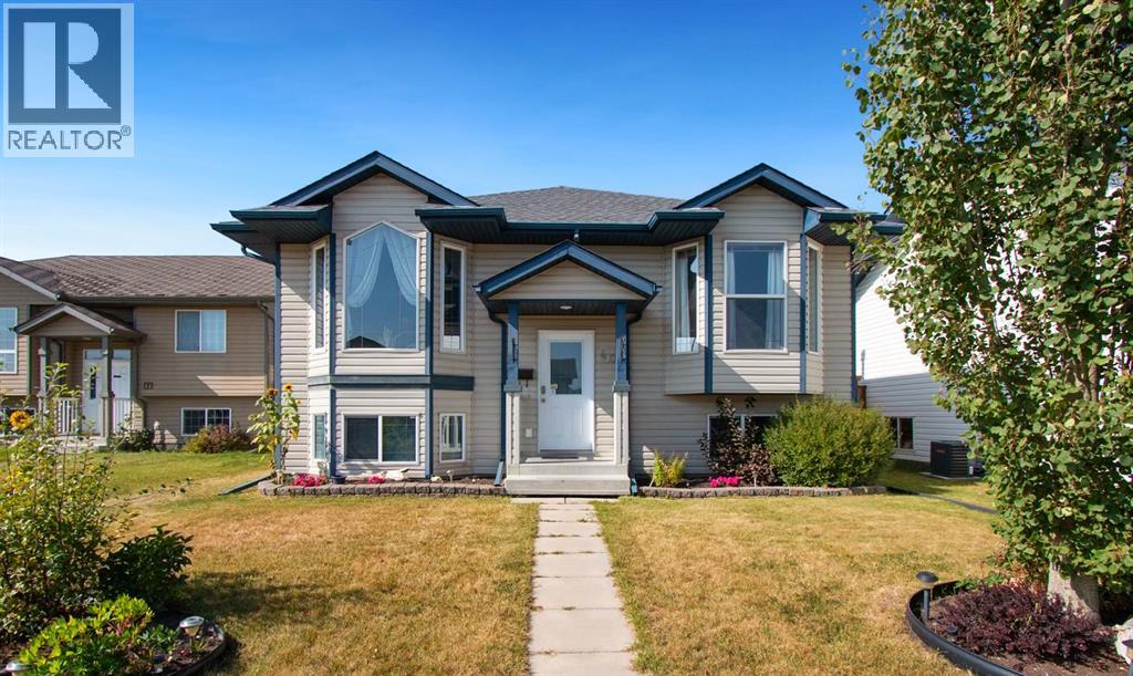 40 Douglas Close, Penhold, Alberta