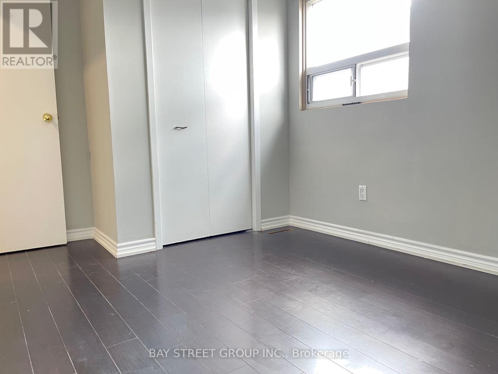31 Wellpark Boulevard, Toronto, Ontario  M1V 1B5 - Photo 9 - E12415937