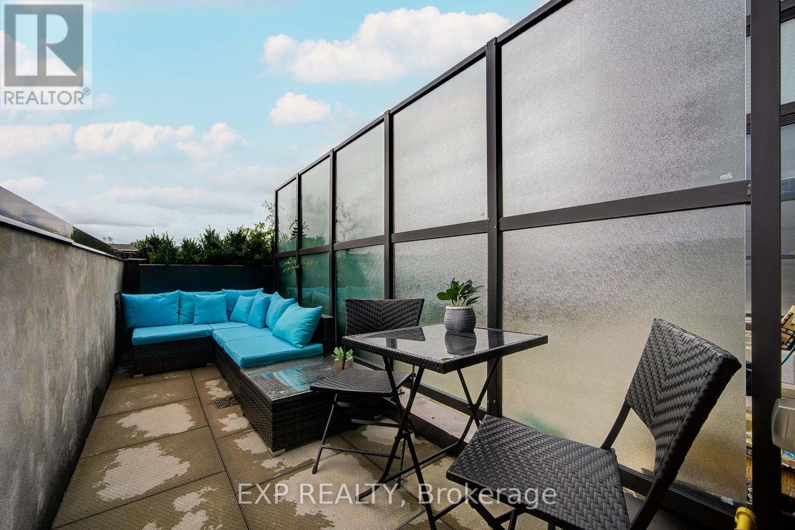 211 - 1285 Queen Street E, Toronto, Ontario  M4L 1C2 - Photo 13 - E12415966