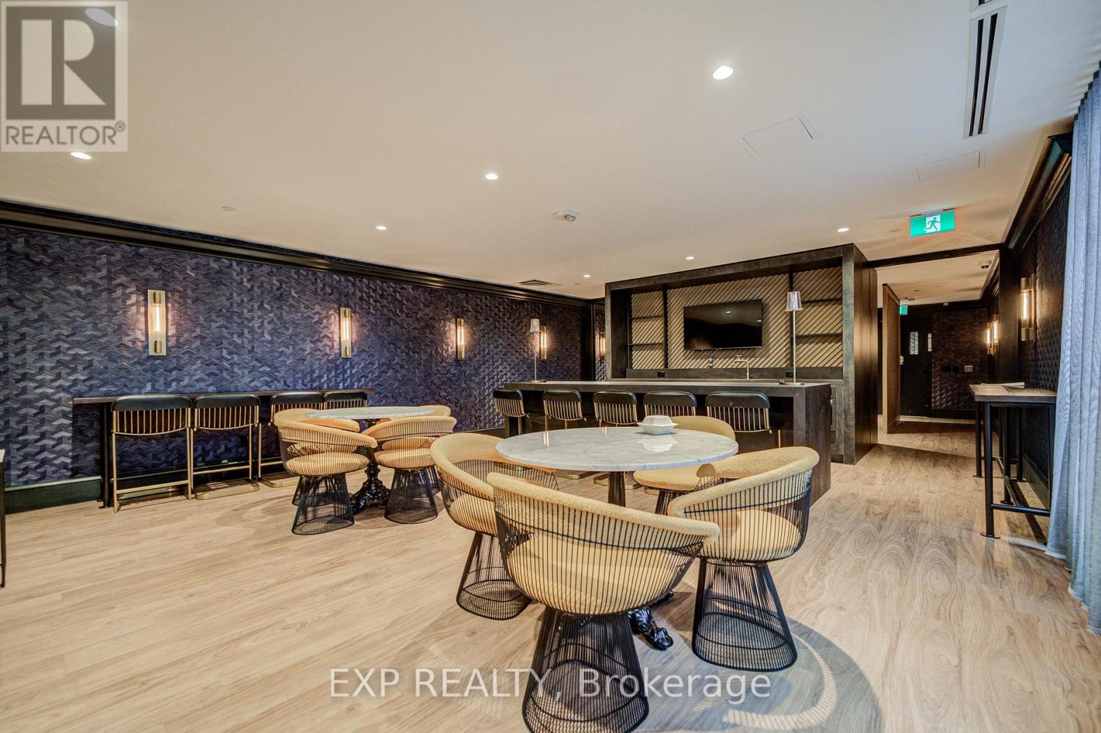 211 - 1285 Queen Street E, Toronto, Ontario  M4L 1C2 - Photo 16 - E12415966